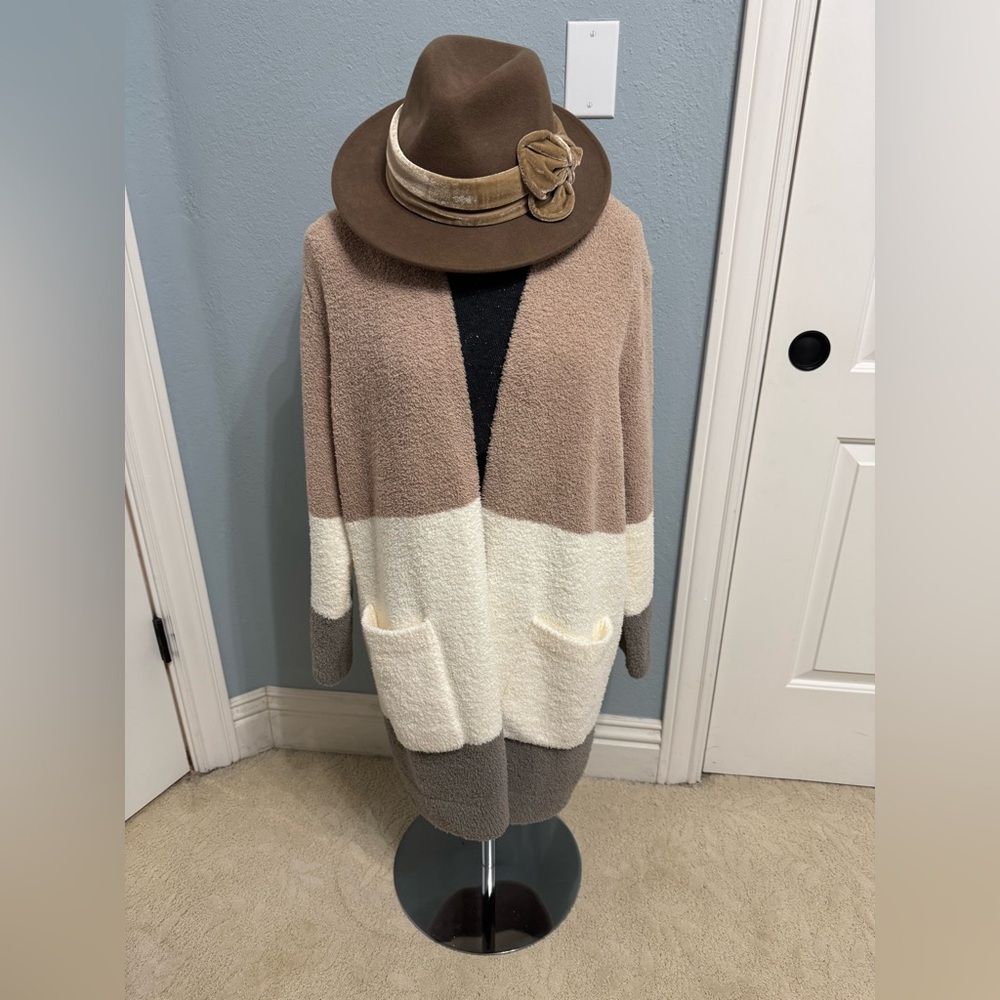 Barefoot Dreams Cozy Color Block Cardigan
